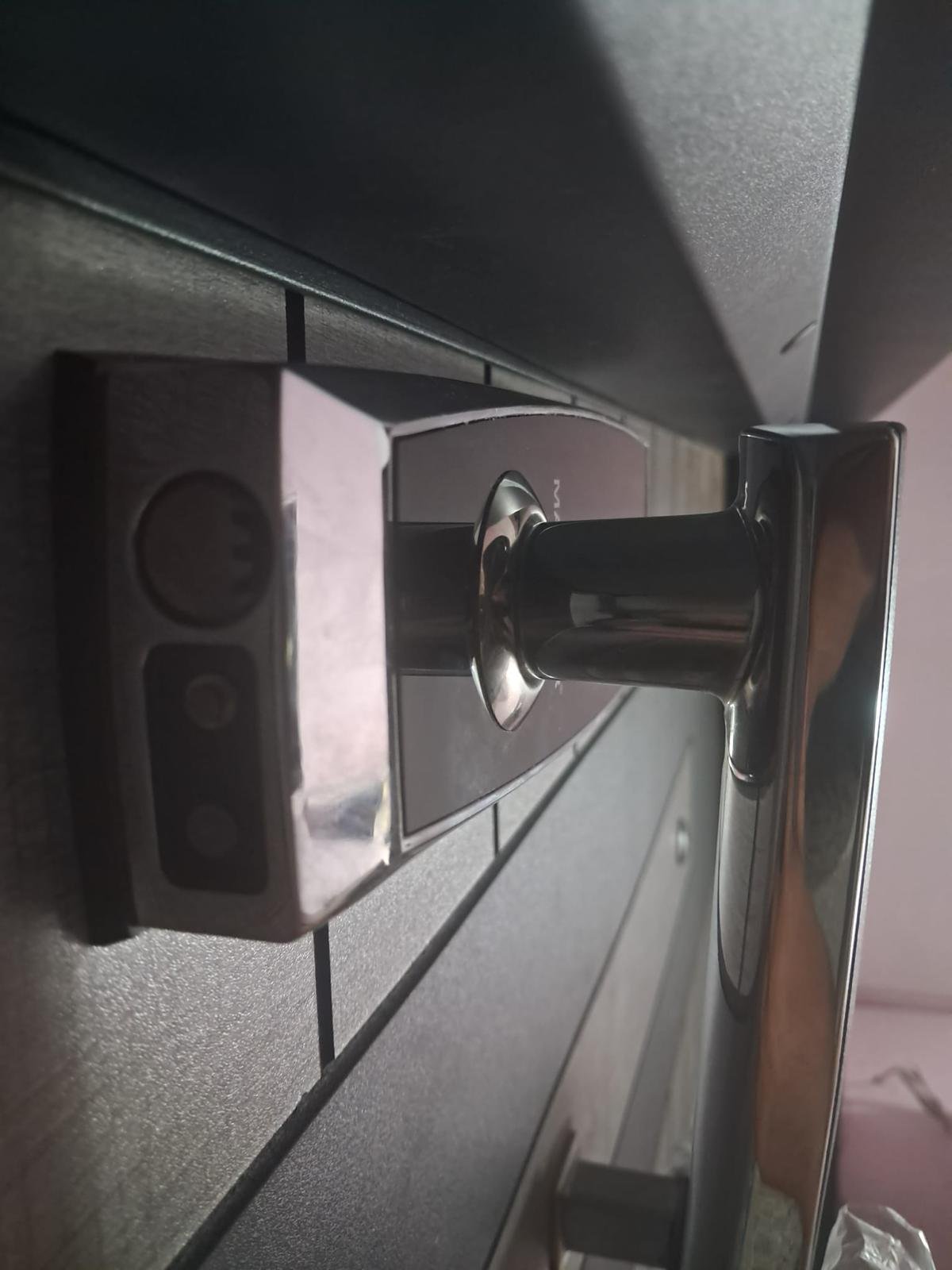 Ahırtaş çilingir kapı açma servisi, Döşemealtı anahtarcı