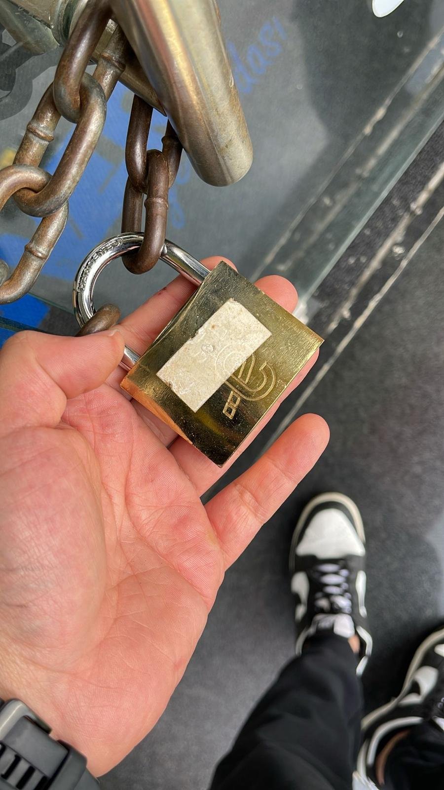 Masadağı çilingir kapı açma servisi, Kepez anahtarcı